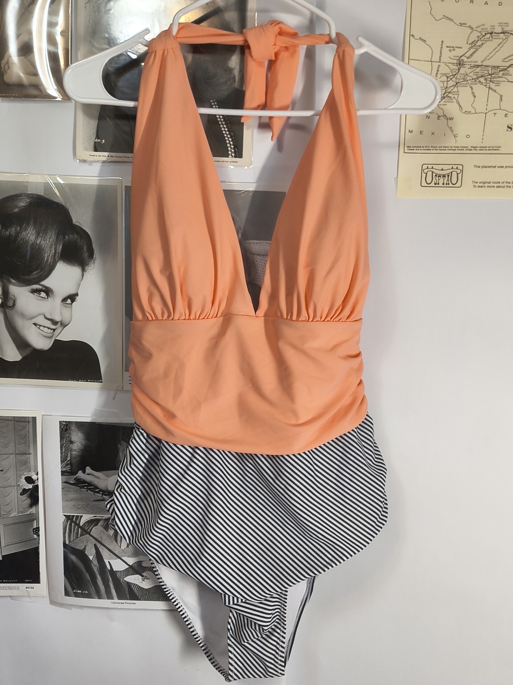 Tempotrek Orange Halter One Piece Swimsuit Women’s Medium NWT